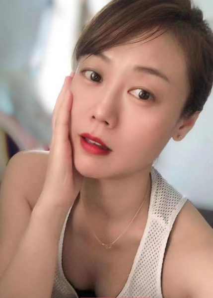 荔湾爱健身的冰冰