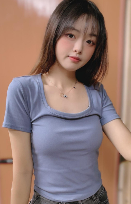 新吴区23岁美眉红红