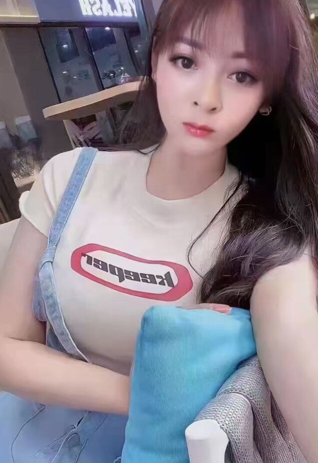 八一广场小宁爽记