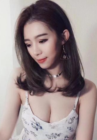 D奶美女优优