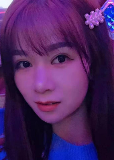 长相不错的俏舞娘