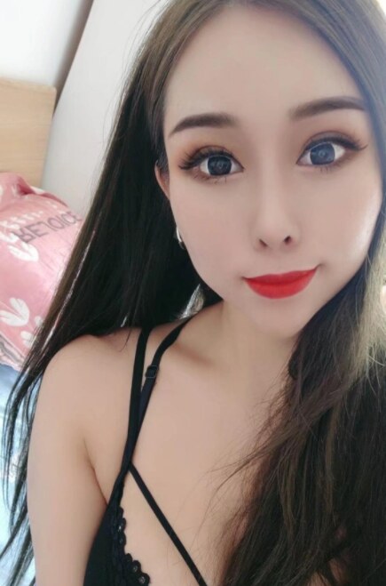 数码广场 小婉