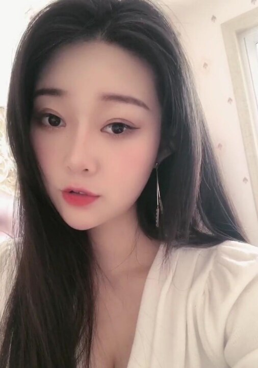 番禺小骚货雯雯