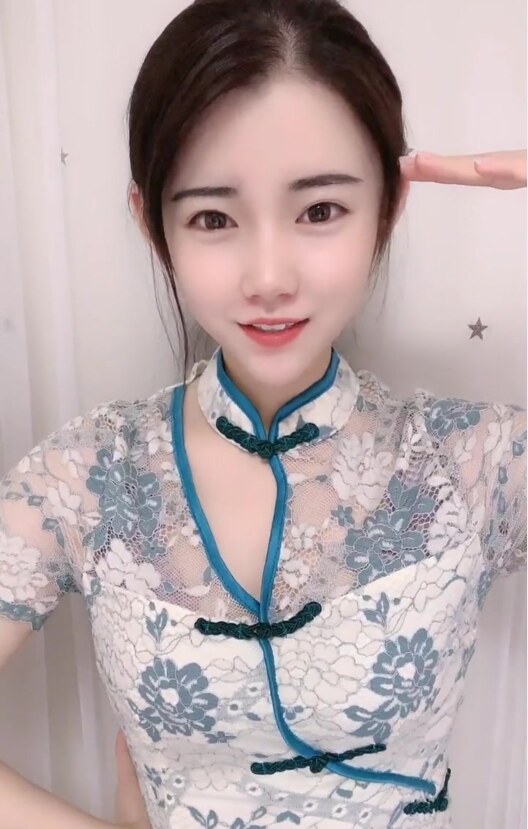验证端州的劈叉小妹妹