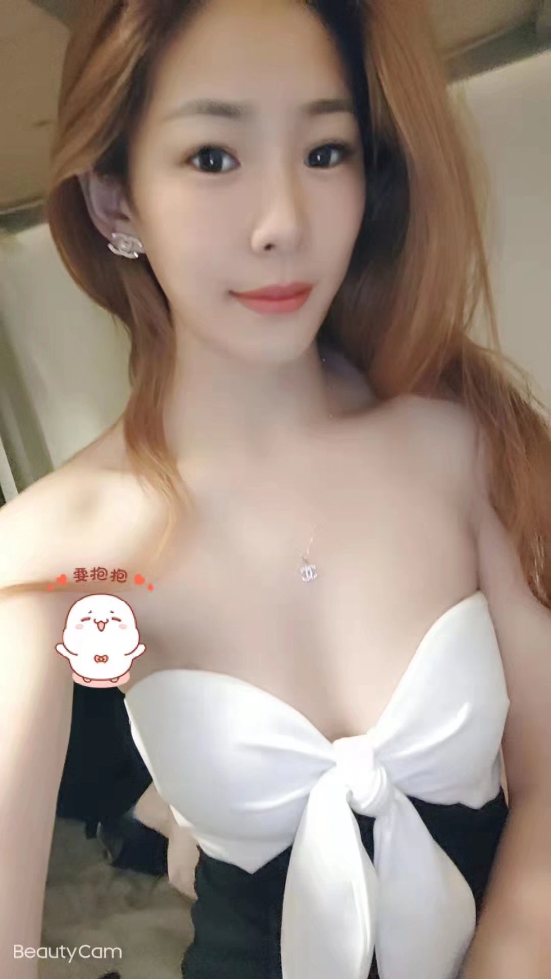 妩媚型美女雪儿