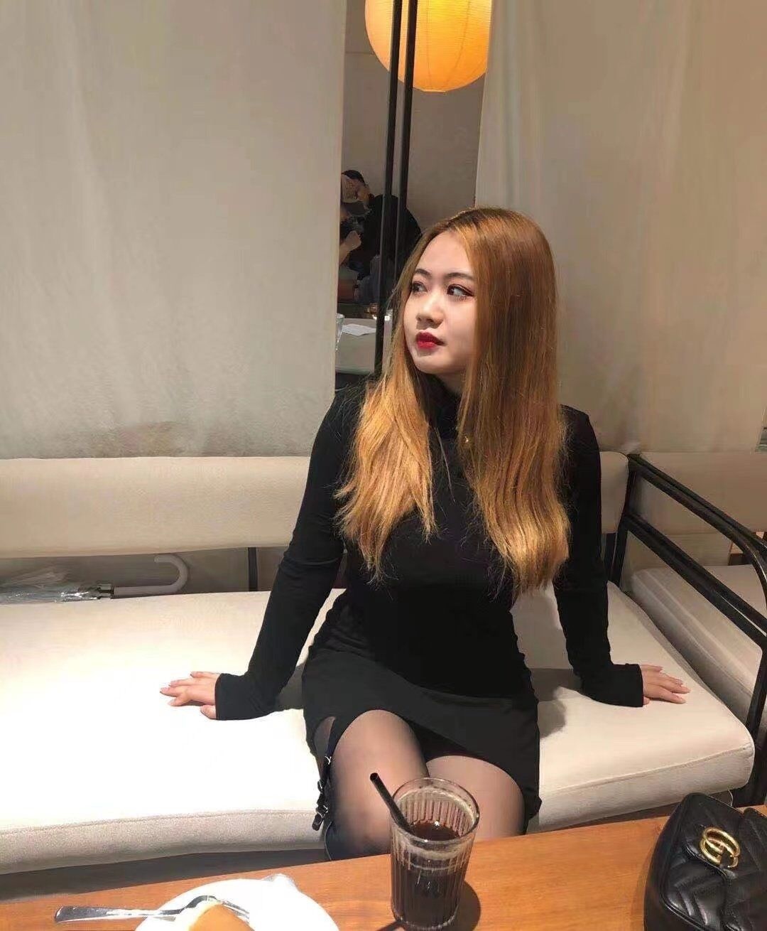 超级大奶妹