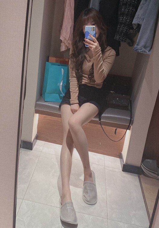 极品火辣的嫩妹