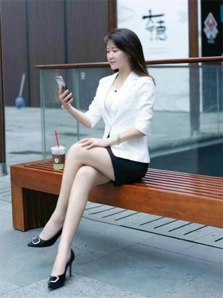 记忆深刻的少妇