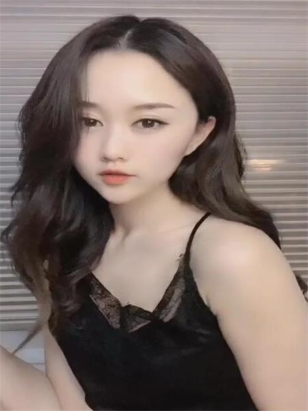 江北年轻大胸妹子