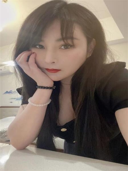 成都大胸妹