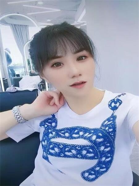 兼职妹儿静静 
