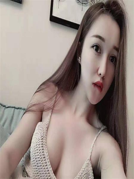 服务不错的小御姐