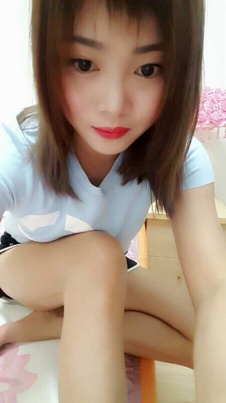 身材好花样多的骚女