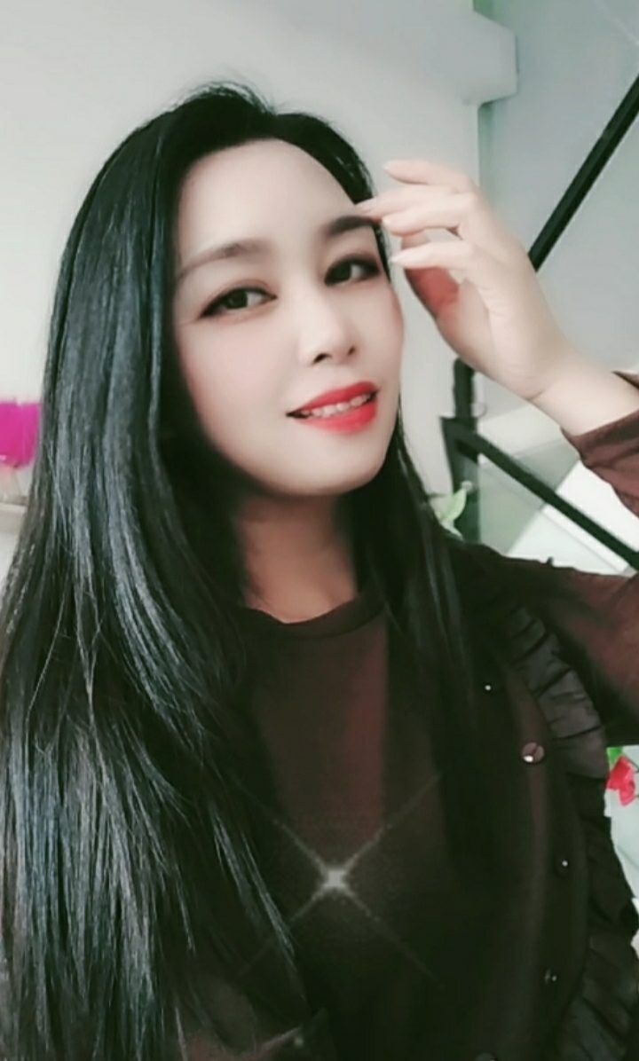 推荐一个服务型熟女