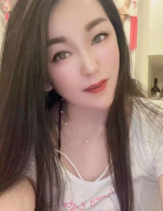 成熟风韵的柠檬姐姐