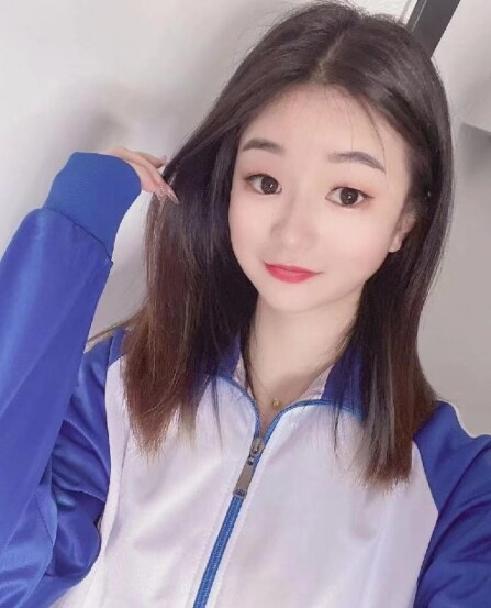 娇嫩小萝莉