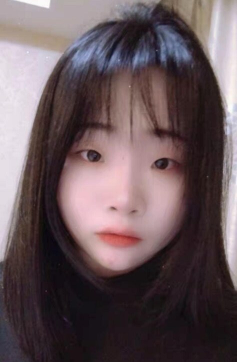 年轻水嫩的00后妹子