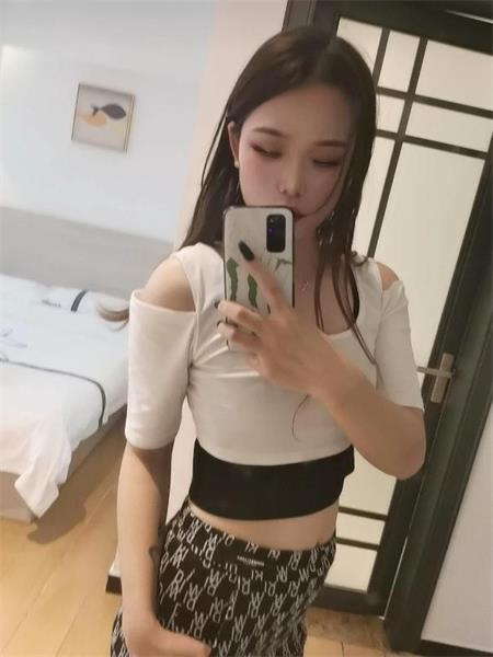 服务温柔小姐姐
