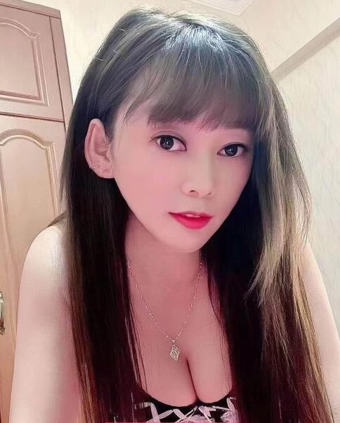 韵味十足的魅力小女人