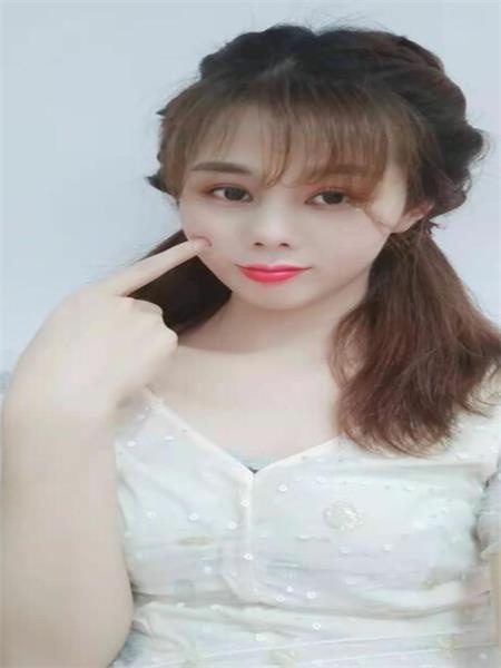 白云美女小萍老师