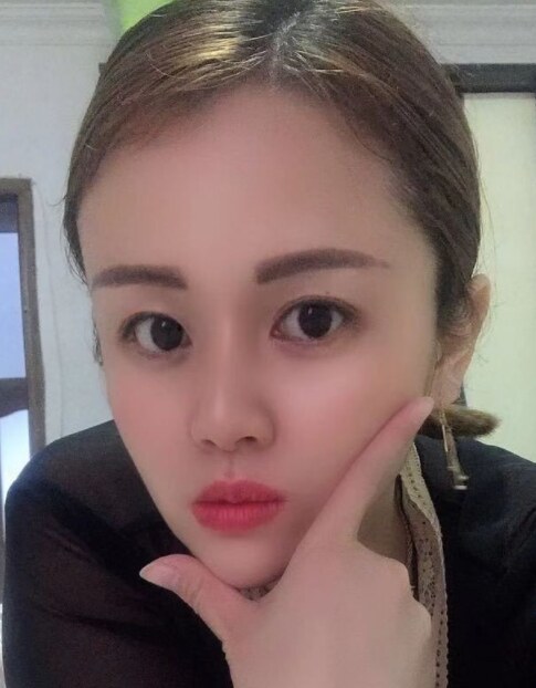 苗条又有料的性感少妇
