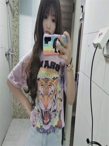 杨家湾雯雯