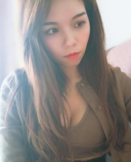 东城刚下海MM亲亲