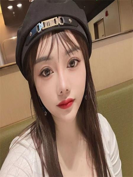 身材玲珑有致手法好