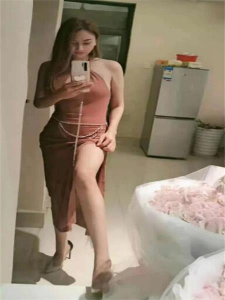 服务系妹子小辣椒