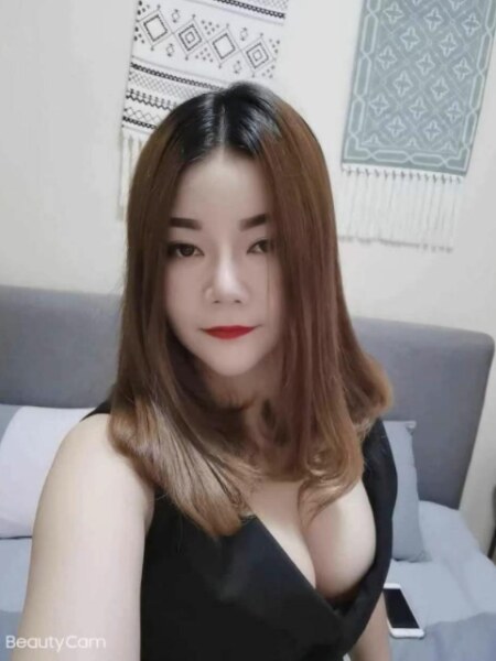 胸大服务型姐姐