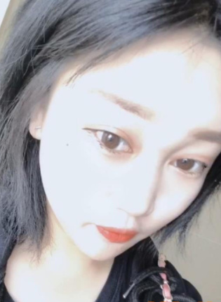 美凯龙附近的轻熟妹妹