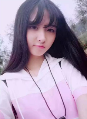 南阳安皋镇的一个小美女