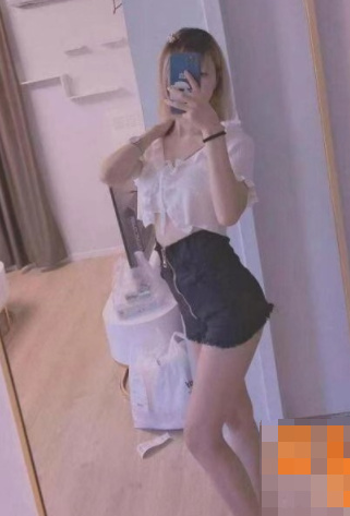 性感妩媚的妹子