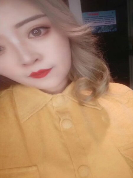 清纯大妹子服务耐心