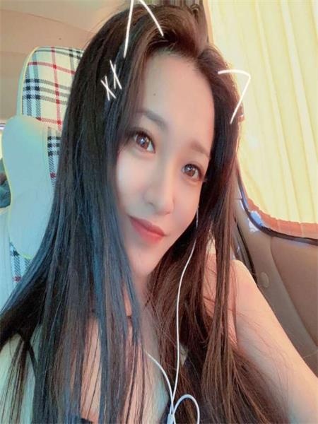 推荐兼职大胸美女