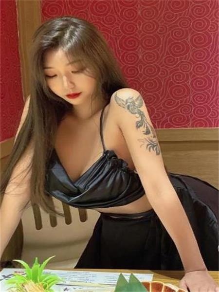 身材火爆的大波妞