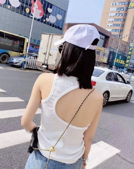 挺厉害的一个小妹妹