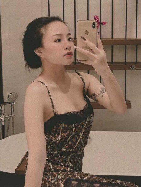 兼职MM小小