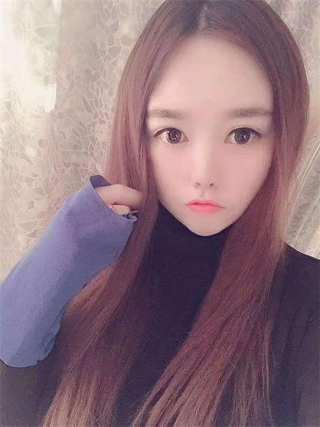 体验苗条嫩妹