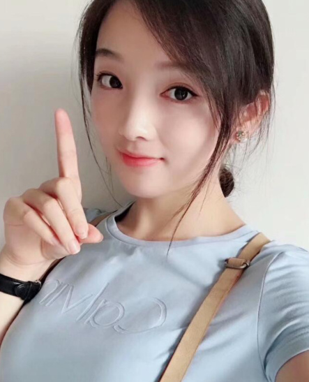 甜美小阮