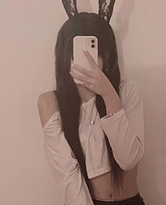 难得的美少女月光