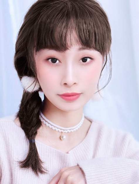 玛克威服装商城附近的樱花