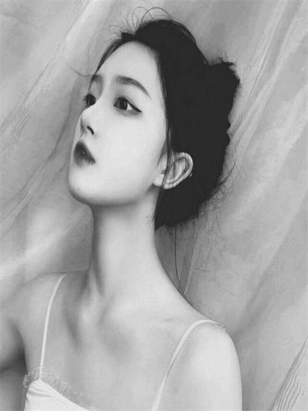 越秀温柔体贴妍妍