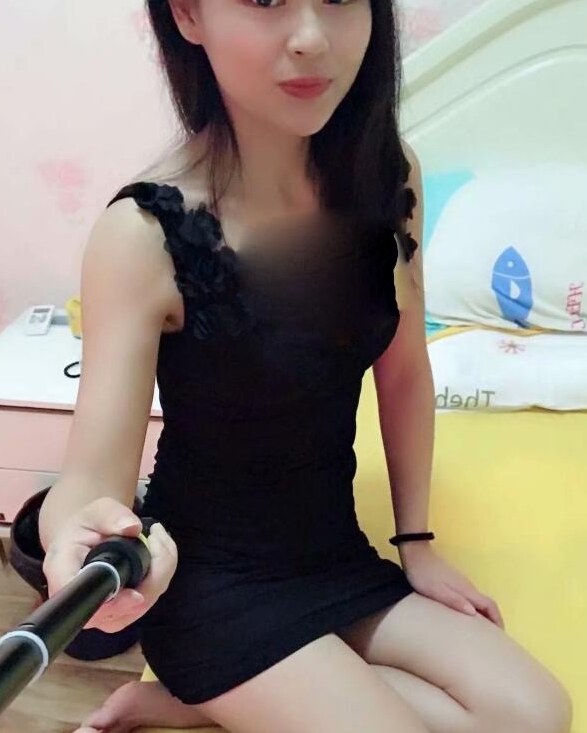 感觉比较巴适的妹妹