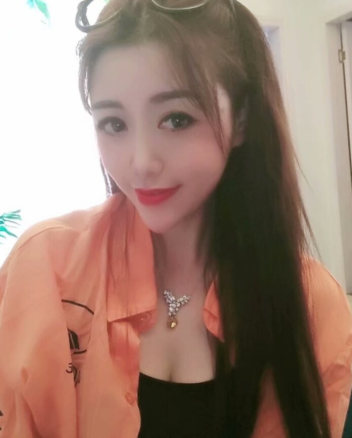 城关秀丽，高颜值御姐