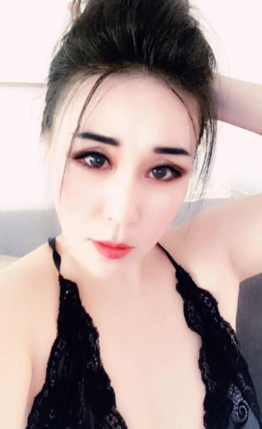 风骚妩媚的艾老师