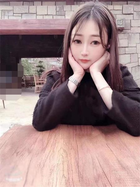 00后小姐姐一日游