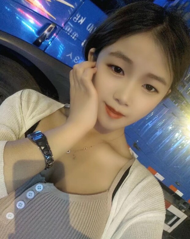 特别好玩的小丫头