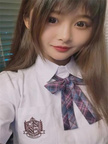 又嫩又紧的健身美媚