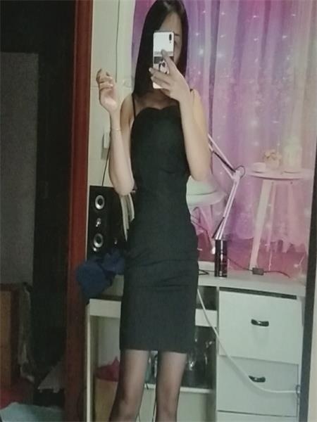 艳舞包臀裙黑丝后入
